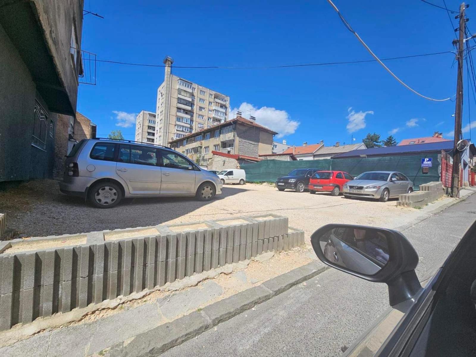 Bright 2Bdr Apartment With Balcony - Free Parking Sarajevo Luaran gambar